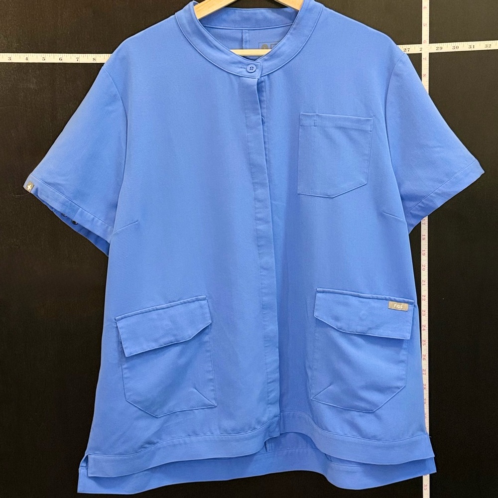 Bundle - TWO FIGS Limited Edition Rosario Military Scrub Top - Picture 5 of 8